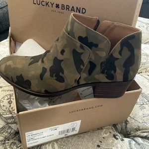 Lucky Brand Camo Booties